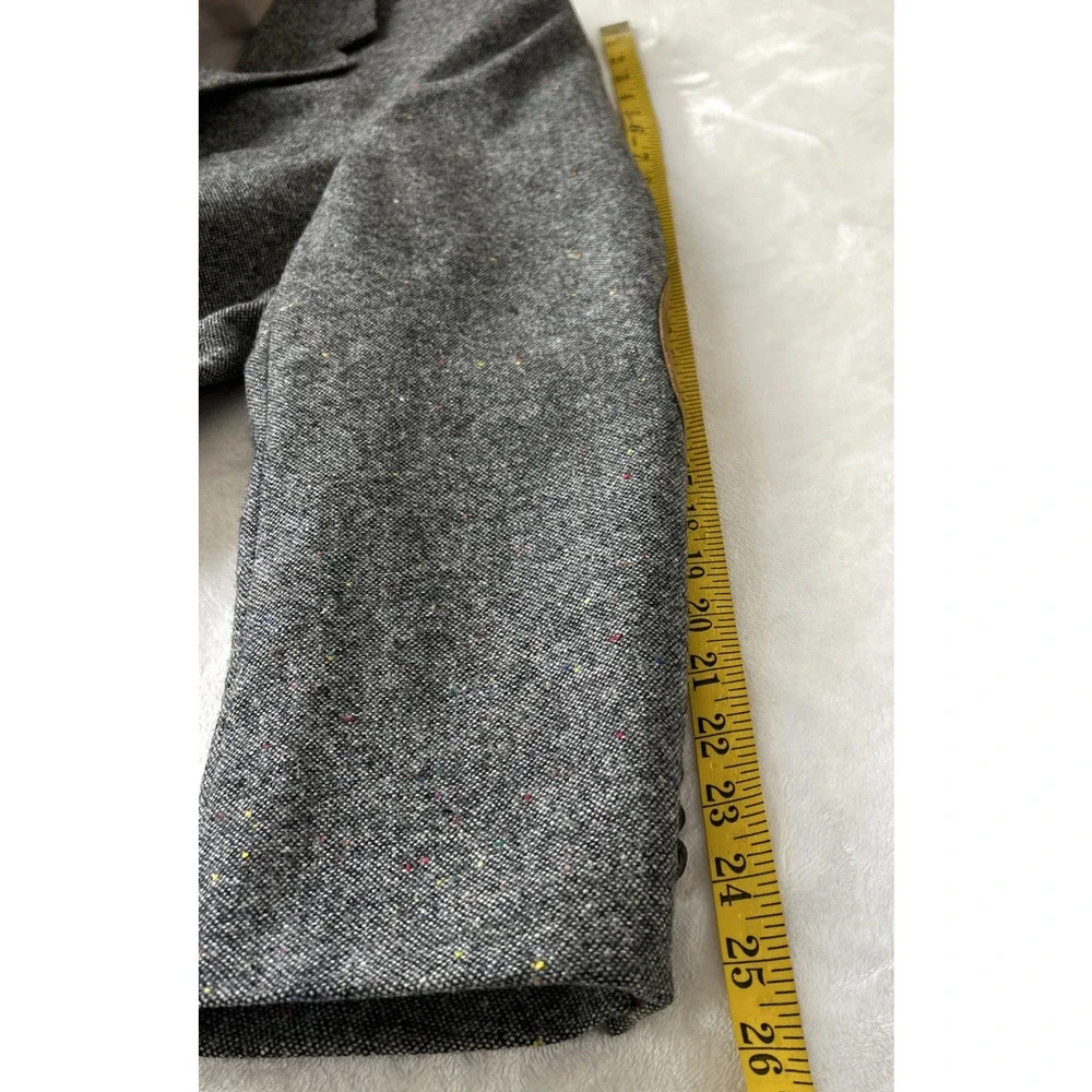 Vintage Austin Reed Wool Blazer 44R Tweed Gray Patch On Elbow USA Career
